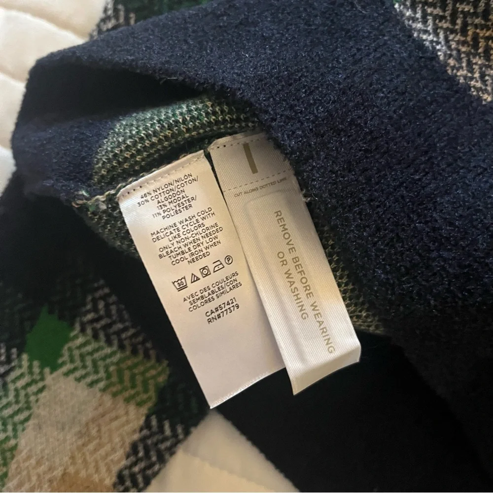 Ann Taylor Women’s Crewneck Plaid Sweater - Green, Navy, Tan - Size M - Picture 5 of 7